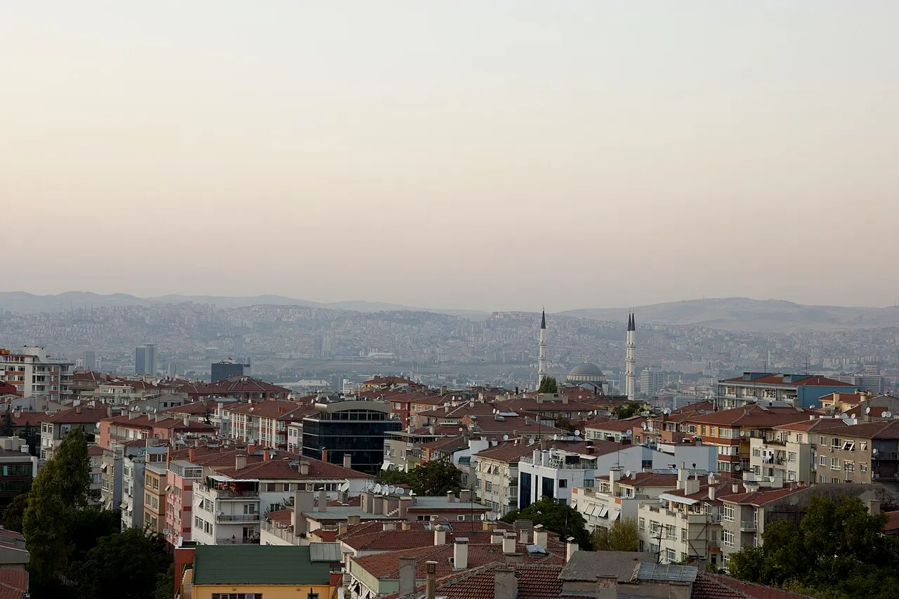 Een skylinefoto van Ankara, de Turkse hoofdstad waar het ongeval plaatsvond
